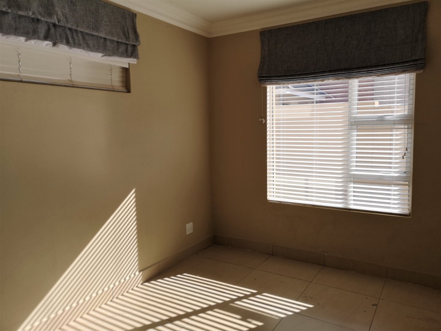 4 Bedroom Property for Sale in Lilyvale S H Free State